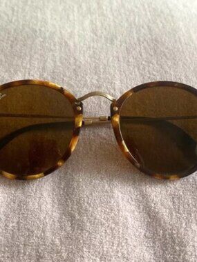 Ray-Ban 2447 Round Brown Tortoiseshell 49MM